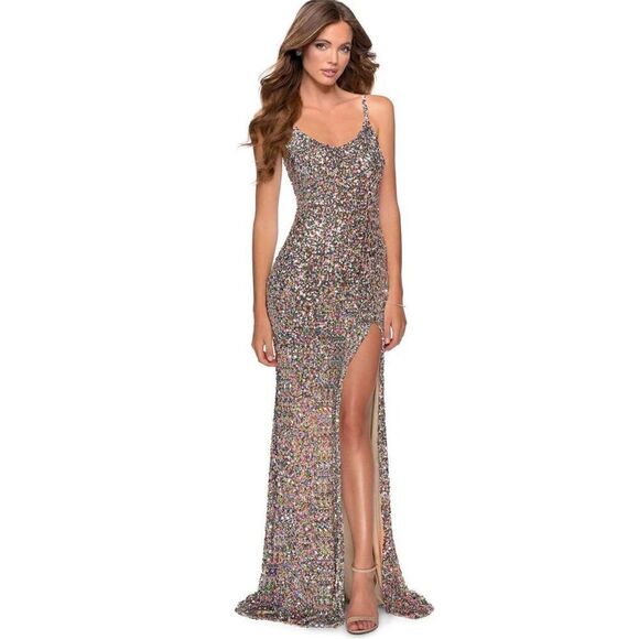 La Femme - 28482 Scoop Sequin Sheath Dress in Multi NWT Size 8 - Picture 1 of 7